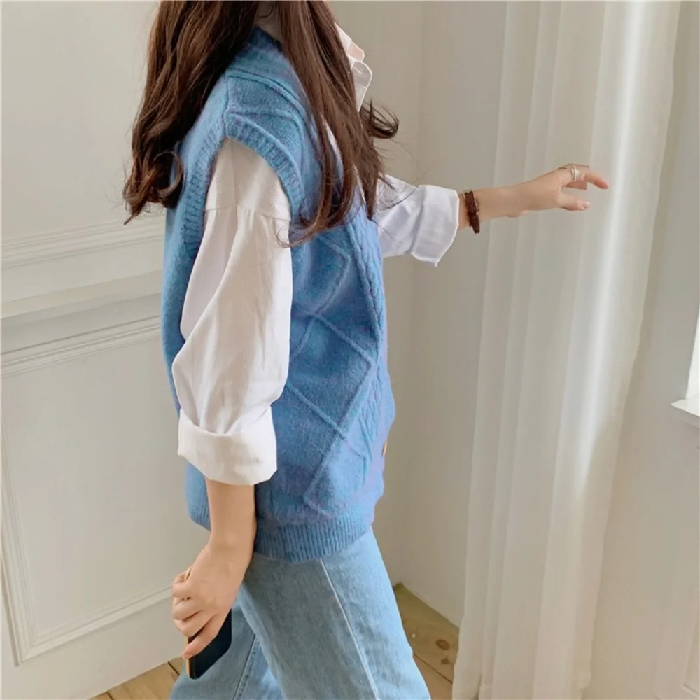 Korean Vintage V-Neck Knitted Sweater Vest - Blue - Picture 5 of 10